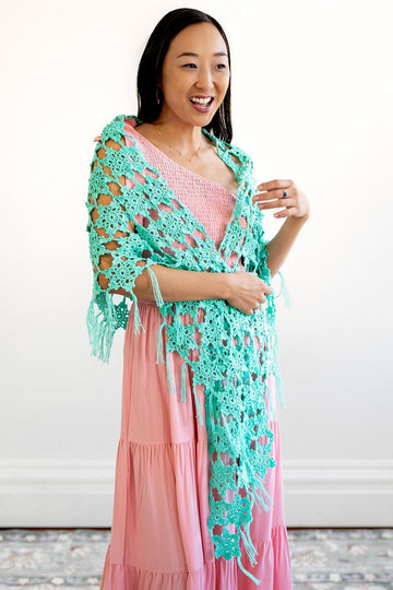 C968-Aquarelle Bloom Shawl