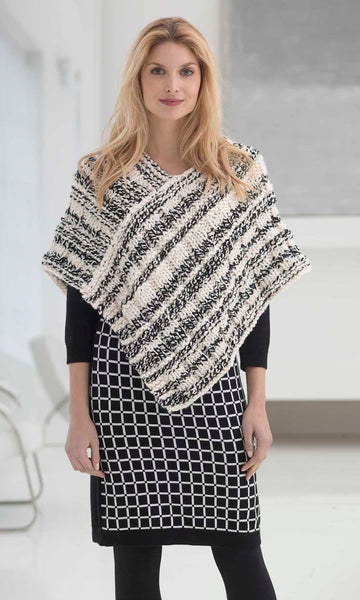 Newsprint Poncho in Lion Brand Wool-Ease Thick & Quick - L32425