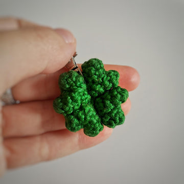 Four Leaf Clover Lucky Shamrock Keychain