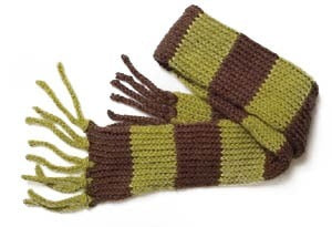 Knifty Knitter Child's Striped Scarf in Lion Brand Jiffy - 60439