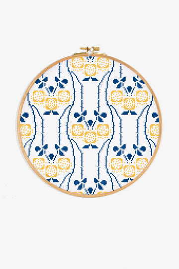 Decorative French Flowers in DMC - PAT0720 - Downloadable PDF
