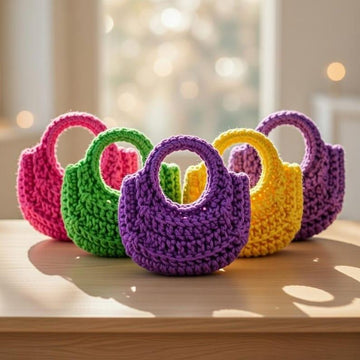 Crochet mini bag keychainCrochet Mini Bag Keychain Pattern | PDF + Video Tutorial