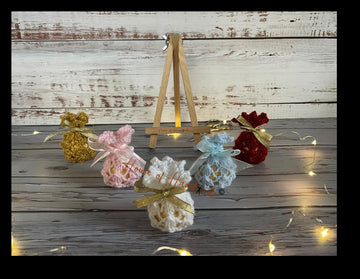 Lacy Parcel Favour Ferrero Rocher Cover Knitting Pattern