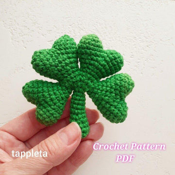 Four leaf clover crochet pattern, Lucky charm St Patricks day, Good luck keychain clover, Amigurumi leaf decor crochet