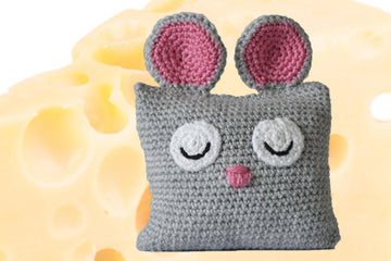 Häkelanleitung Kuschelkissen Maus