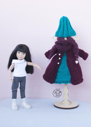 Outfit 1 for 8-9 inch or similar sized dolls