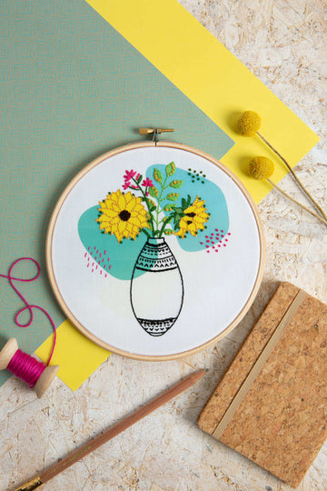 Hawthorn Handmade Vase 3 - Sunshine * Embroidery Kit