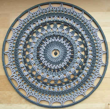4 Shades of Grey Mandala with charm