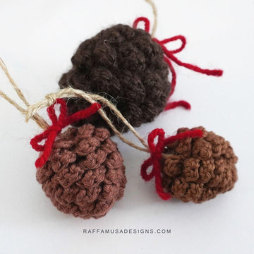 Pinecone Amigurumi