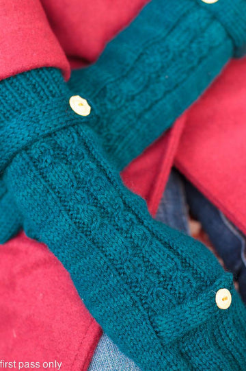 Absinthe Gloves