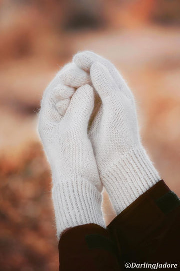 The Classic Gloves