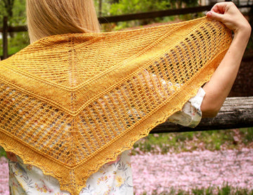 Abeja Shawl