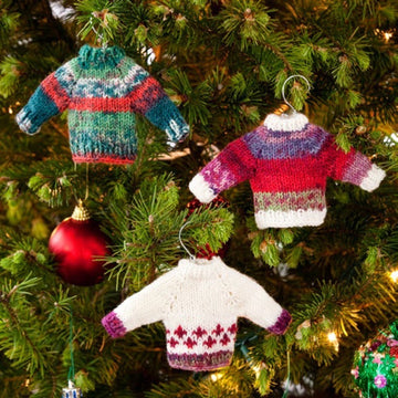 Noel Knit Sweater Ornaments in Red Heart Heart & Sole - LW2639