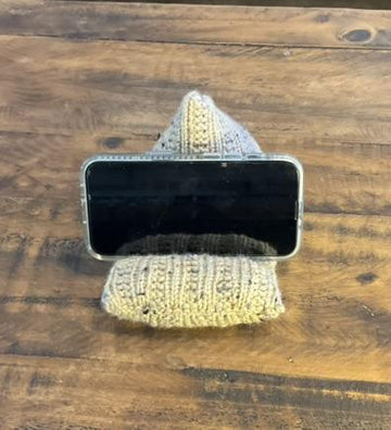 Smartphone/eReader Pillow