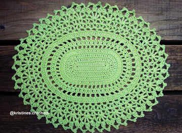 Blooming Ivy Oval Doily
