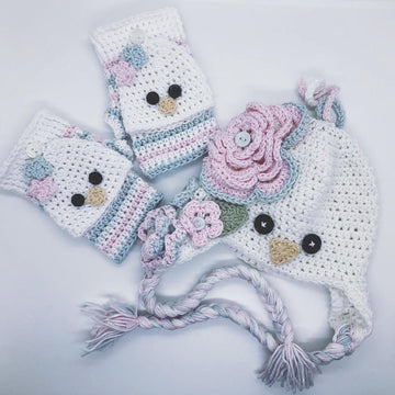 Baby Bird Hat and Mittens set