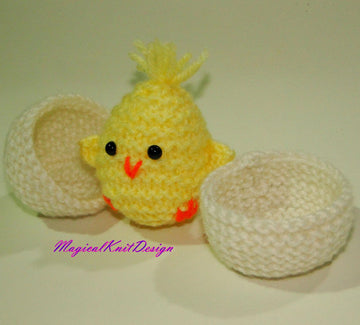 Kiki and his eggshell