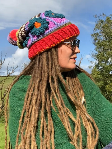 Enfys Bobble Hat