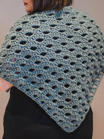 Shells Crochet Shawl