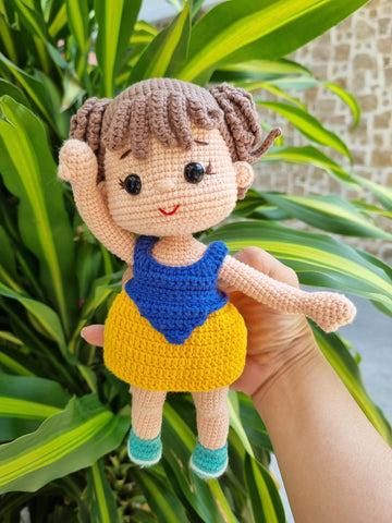 Amigurumi crochet, crochet doll pattern, SuSi doll