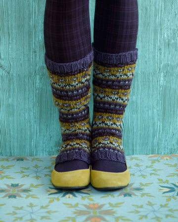 Limelight Stirrup Socks in Lion Brand Wool-Ease - 90636AD