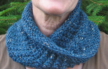 Twist & Turn-The Cowl