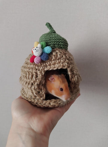 Jute hamster house