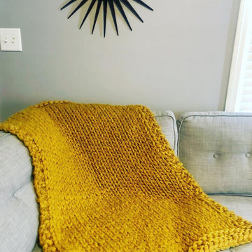 New York Minute Throw Blanket