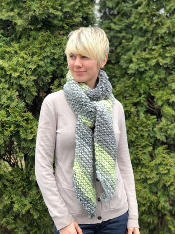 Diagonal Scarf in Plymouth Yarn Mega Cakes - F859 - Downloadable PDF