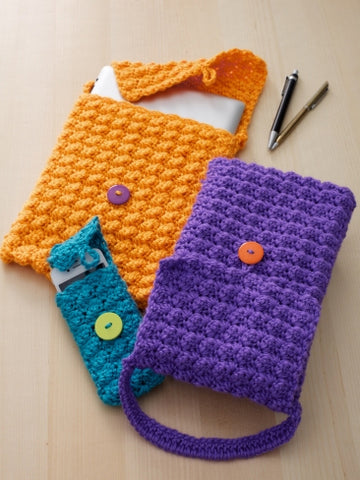 Cell Phone or Tablet Cozy in Caron Simply Soft - Downloadable PDF
