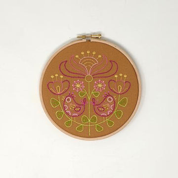 Creative World Of Craft Love Birds Printed Embroidery Kit - 6"