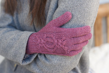 Claudette Hat & Gloves in Berroco Arno - Downloadable PDF