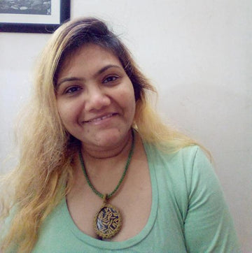 Grain Of Earth Pendant Necklace | Crochet Pattern