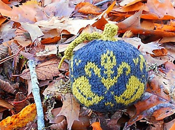 Mini Colorwork Pumpkin