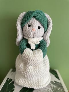 Cosy Winter Bunny 'Snowbelle'