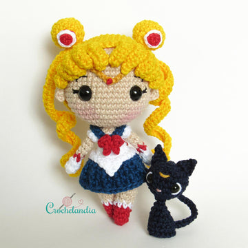 Sailor Moon and Luna amigurumi dolls - crochet pattern by Crochelandia
