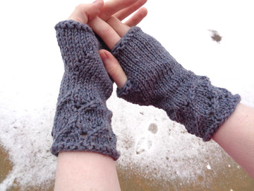 Bluebell Fingerless Gloves