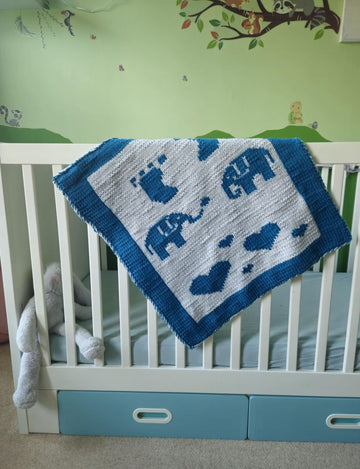 Newborn baby blnaket in Double sided knitting