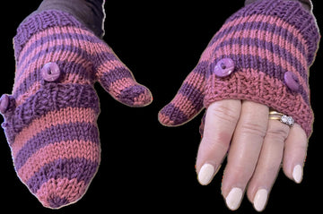 Wristcuffs or Mittens