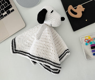 Snoopy lovey blanket