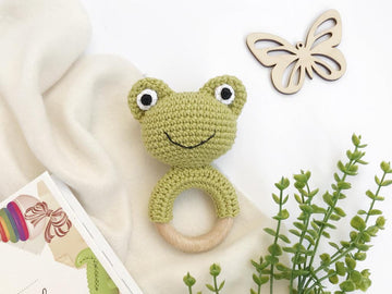 Frog crochet pattern baby rattle Amigurumi teething toy