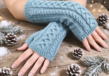 Alternating Rib & Twist Cable Mitts