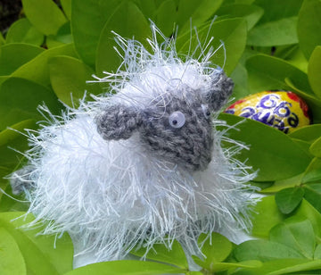 Shaggy Sheep - Creme Egg Cover