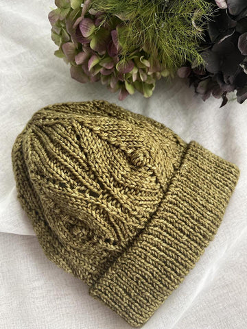 Bee Leaf Hat