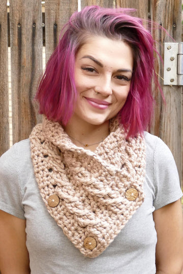 Naomi Button Cowl