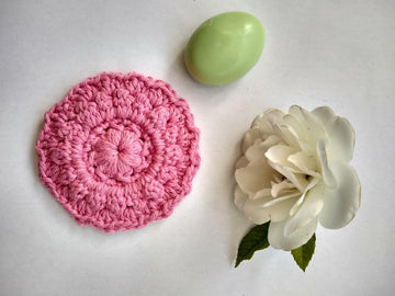 Dahlia Face Scrubbie