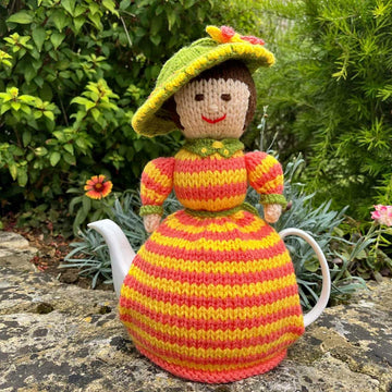 Edwardian Lady 4 Cup Teapot Cosy Knitting Pattern - Novelty Teapot Cosy Knitting Pattern