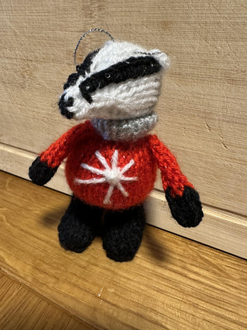 CHRISTMAS BAUBLE BADGER - FERRERO ROCHER/LINDOR COVER OR STUFFED HANGING ORNAMENT