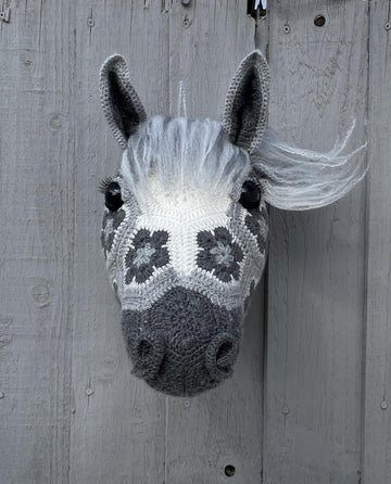 Pepper the african flower horse head