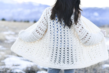 Light Snow Oversized Cardigan